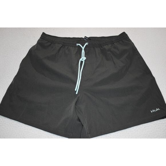 Huk Fishing Shorts Mens Size Large Camping Hiking Gray Performance Stretch - Picture 1 of 5